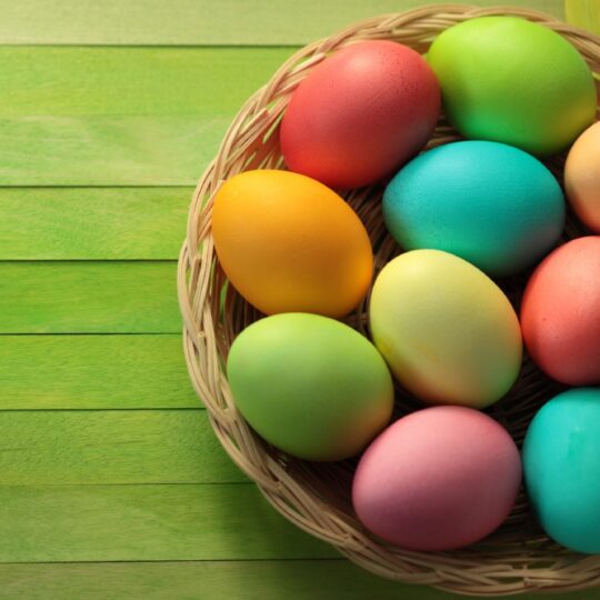 #38 OSTERN NAHT: Wer legt denn so viele bunte Eier?